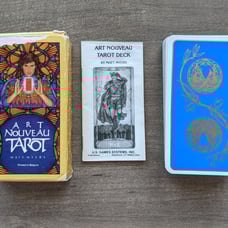 Tarot deck