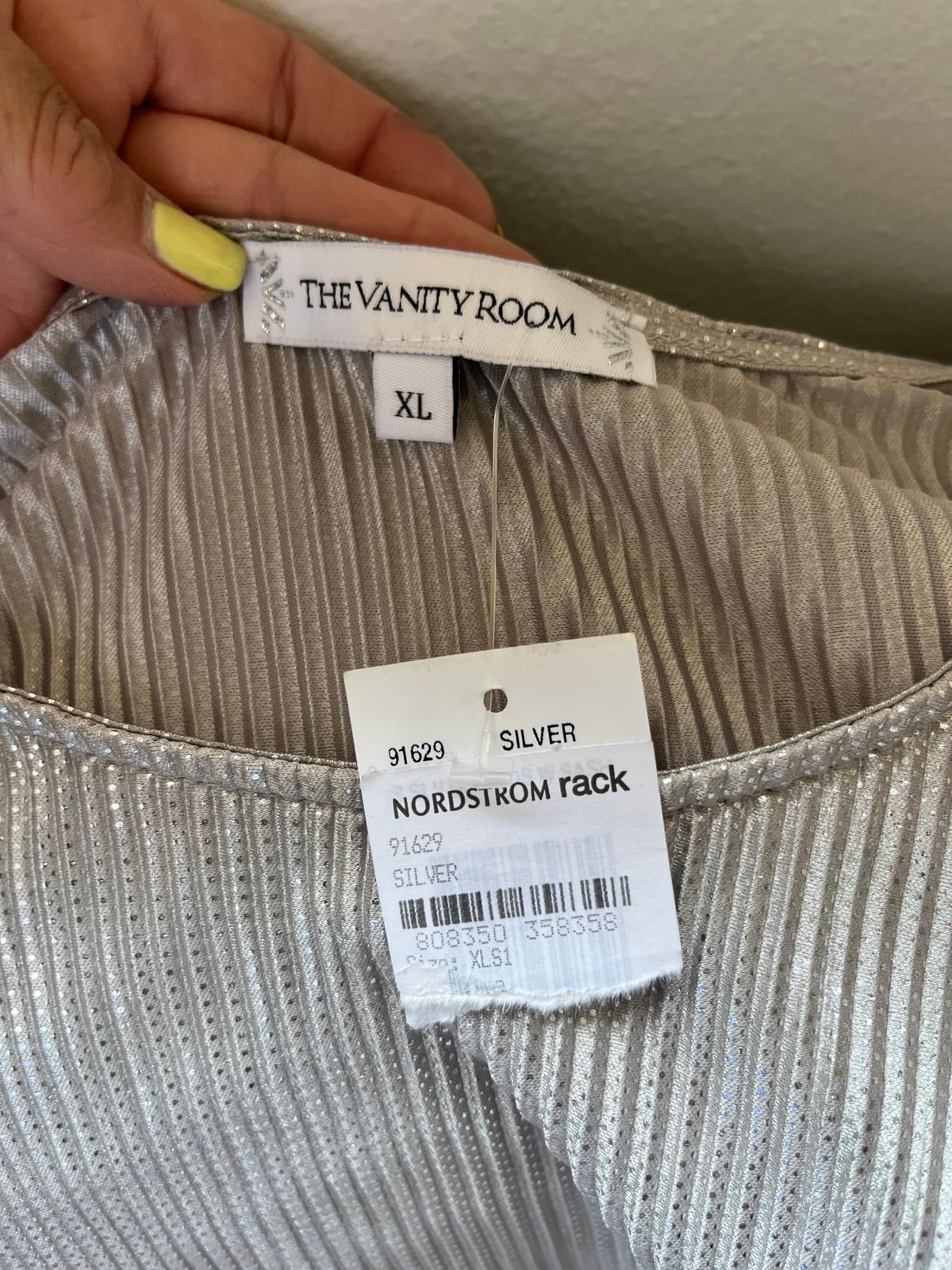 Women’s silver party knee length dress XL Nordstrom