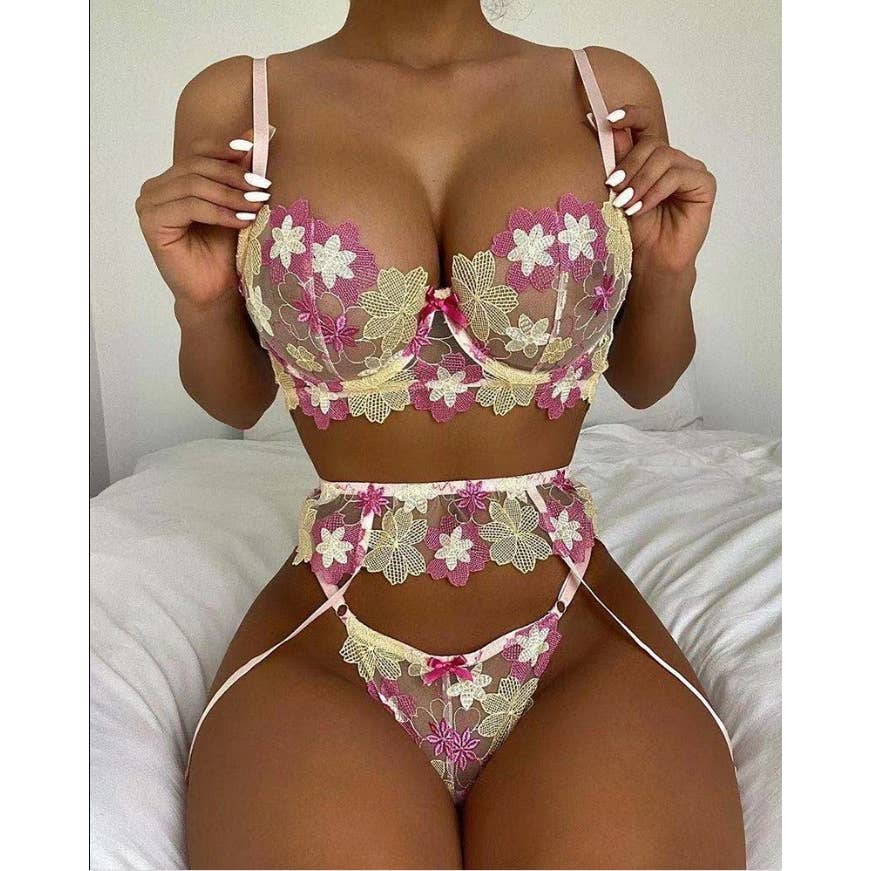Floral Pattern Guipure Lace Colorblock Garter Lingerie Set | Size Large