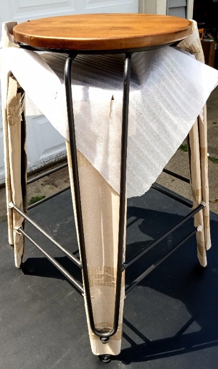 Carolina Forge Ethan Bar Stool 2-piece Set - detail