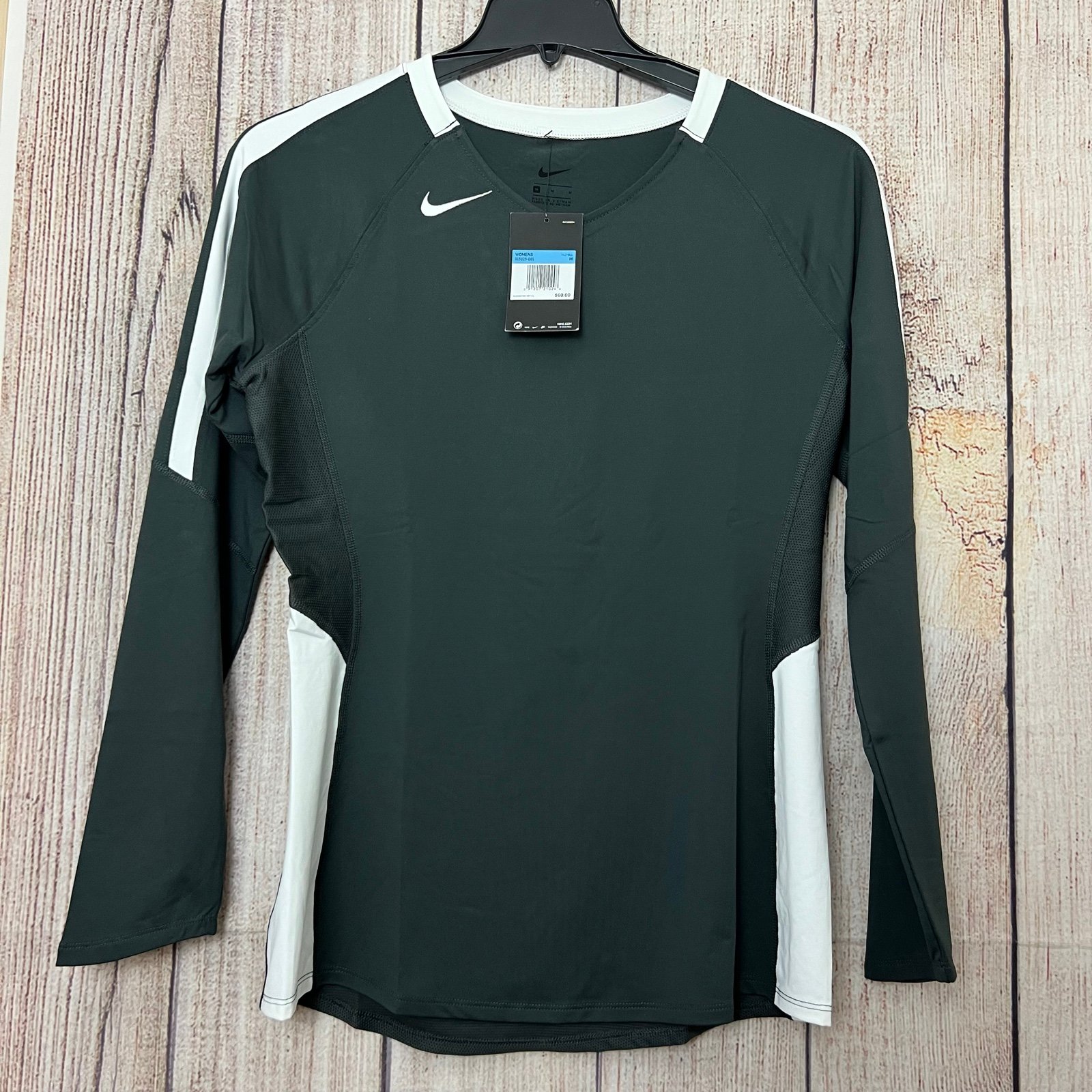 Nike Volleyball Womens Athletic Sweater size medium