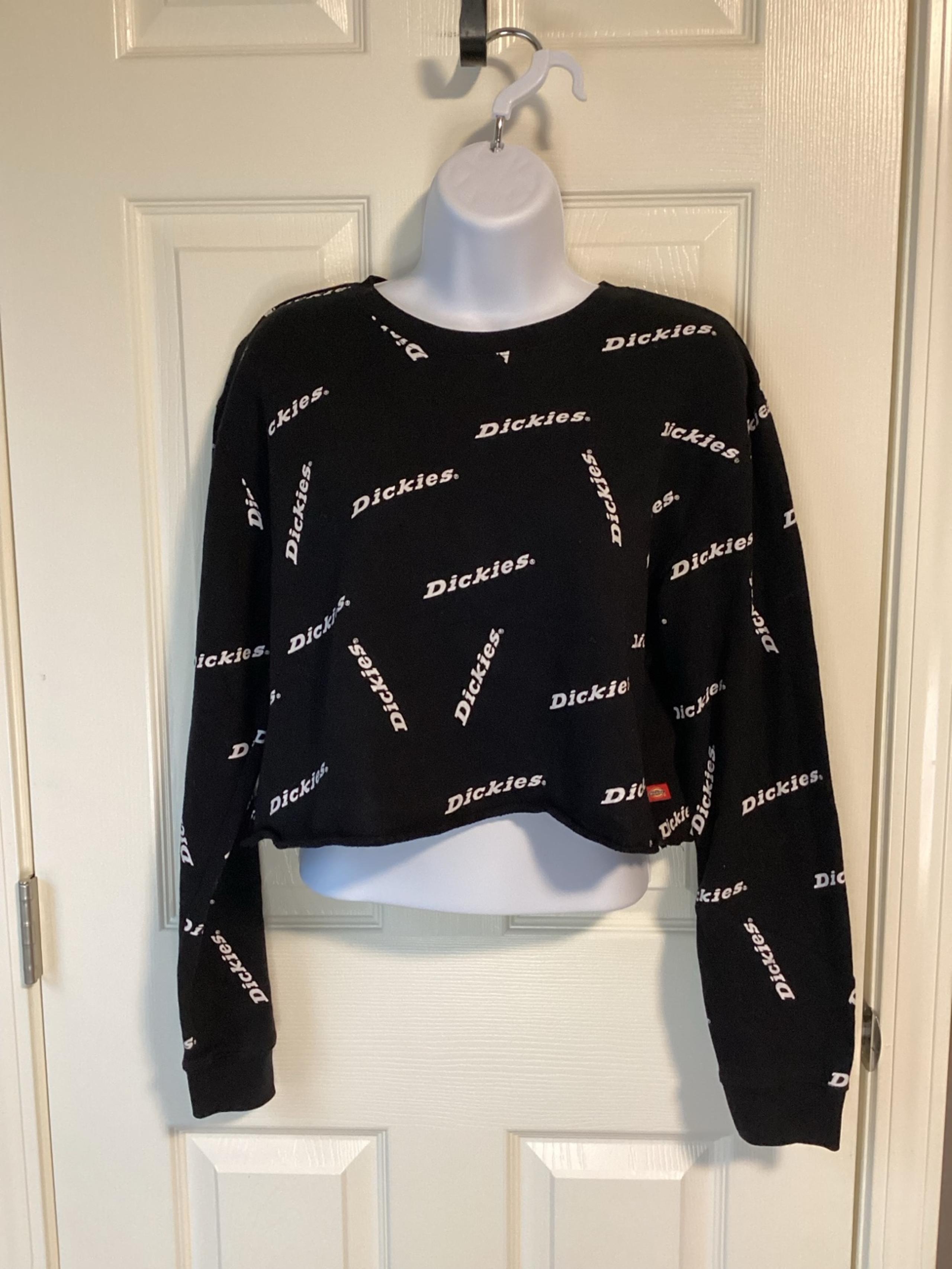 Black Dickies cropped long sleeve lightweight sweatshirt-size large