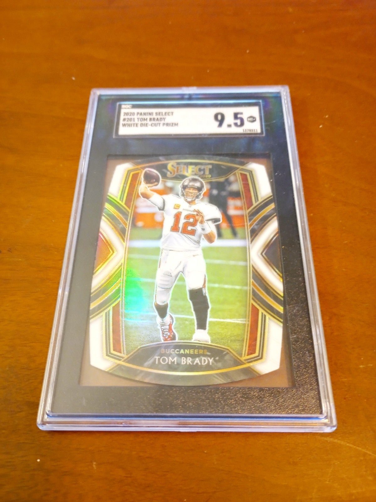 Rare Tom Brady white die cut prizm refractor club level sgc graded mint 9.5