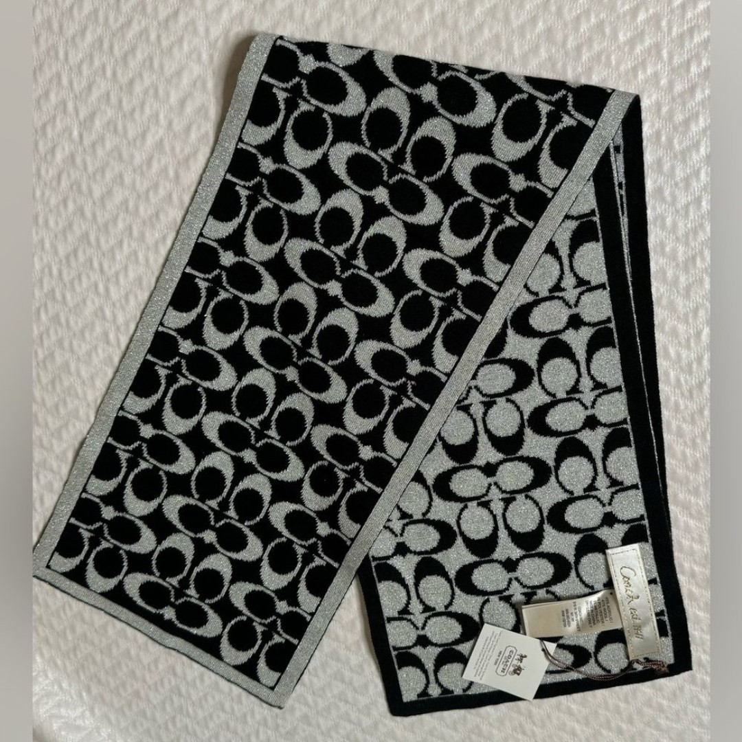 COACH‎ Signature Reversible Scarf Black Silver Sparkle