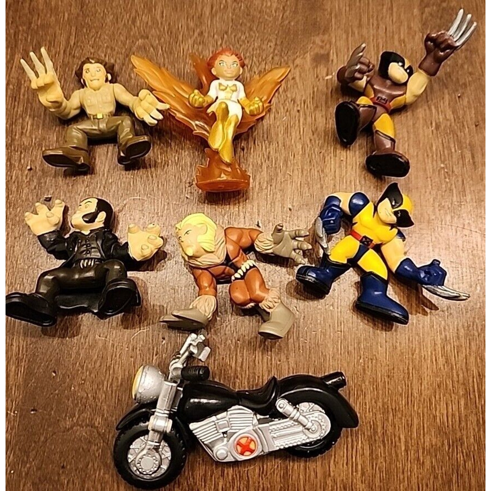 Super Hero Squad Lot X-Men figure Lot Wolverine Bone Claw Motorcycle Sabretooth