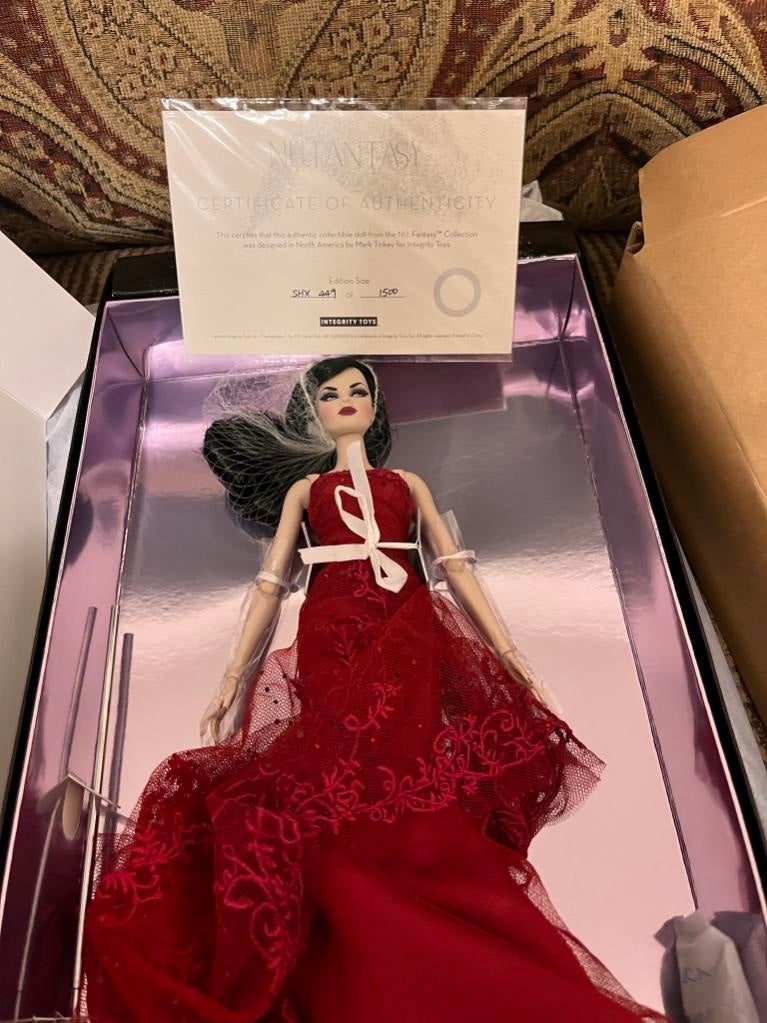 Integrity Toys Scarlett Hex Anja Christensen Fashion Doll NU. Fantasy NRFB