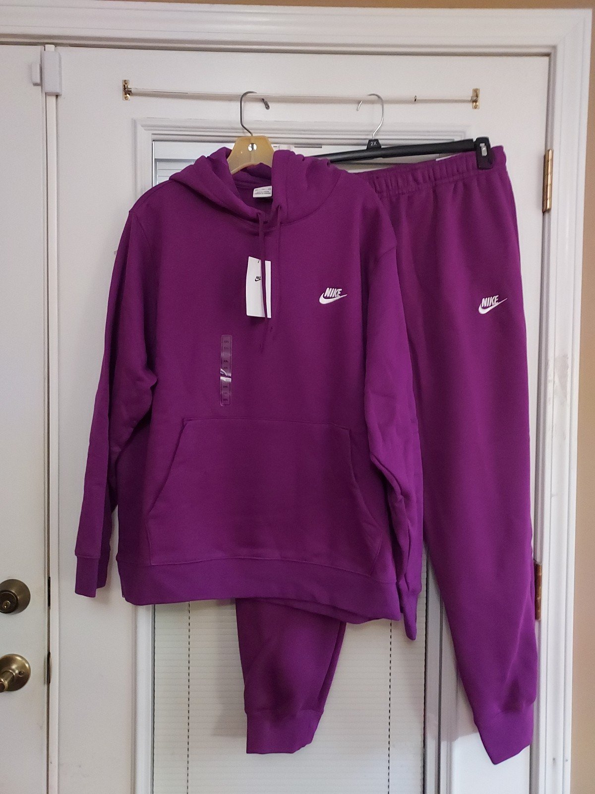 NWT NIKE SIZE XXL SPORTSWEAR CLUB VIOTECH SWEATSUIT
