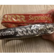 Two In One Set: Supreme Cuban Link Links Lanyard Keychain Box Logo Black And Red