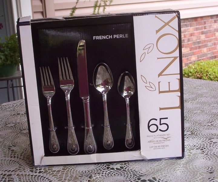 65 PC LENOX FRENCH PERLE FLATWARE-SILVERWARE-STAINLESS-FORKS-SPOON-KNIFE-SERVING