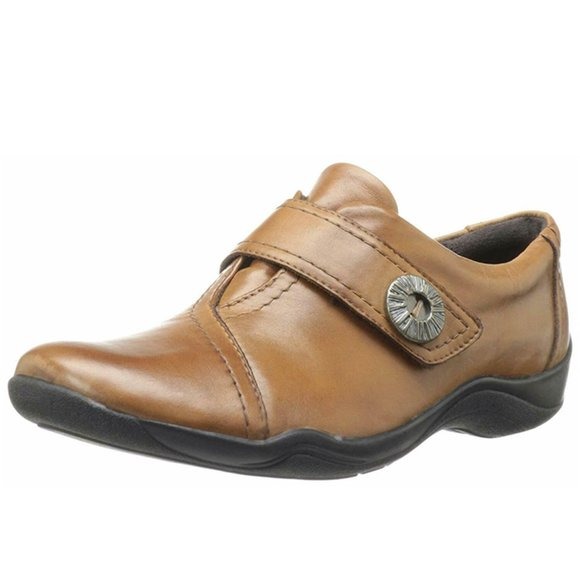 Clarks Medium Outdoor Shoes for Women Mercari