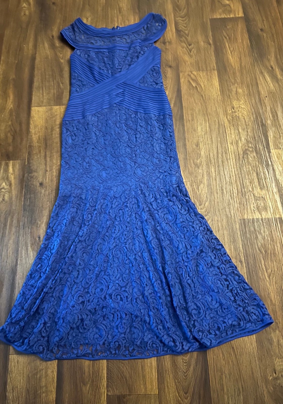 Tadashi Shoji maxi dress
