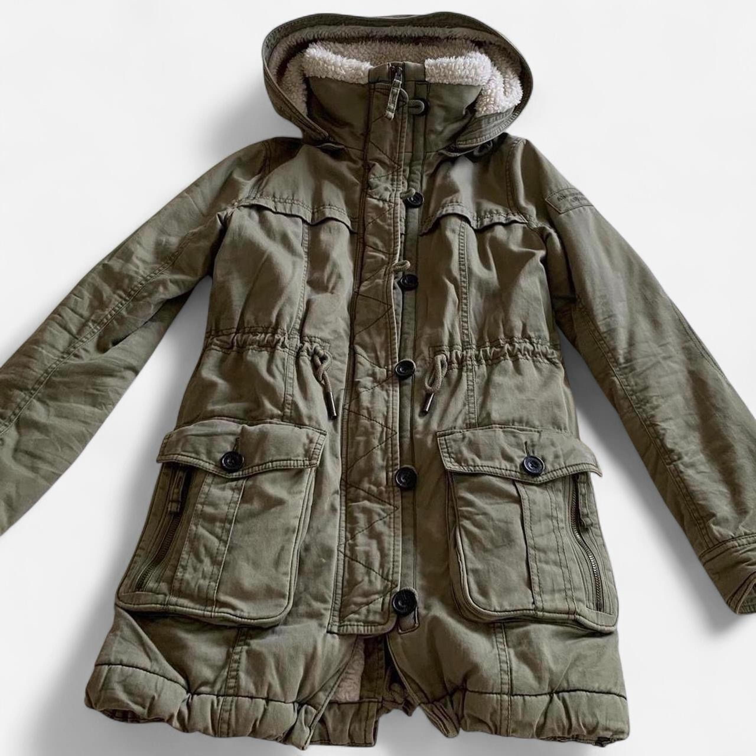 Abercrombie & Fitch military Parka Sherpa coat