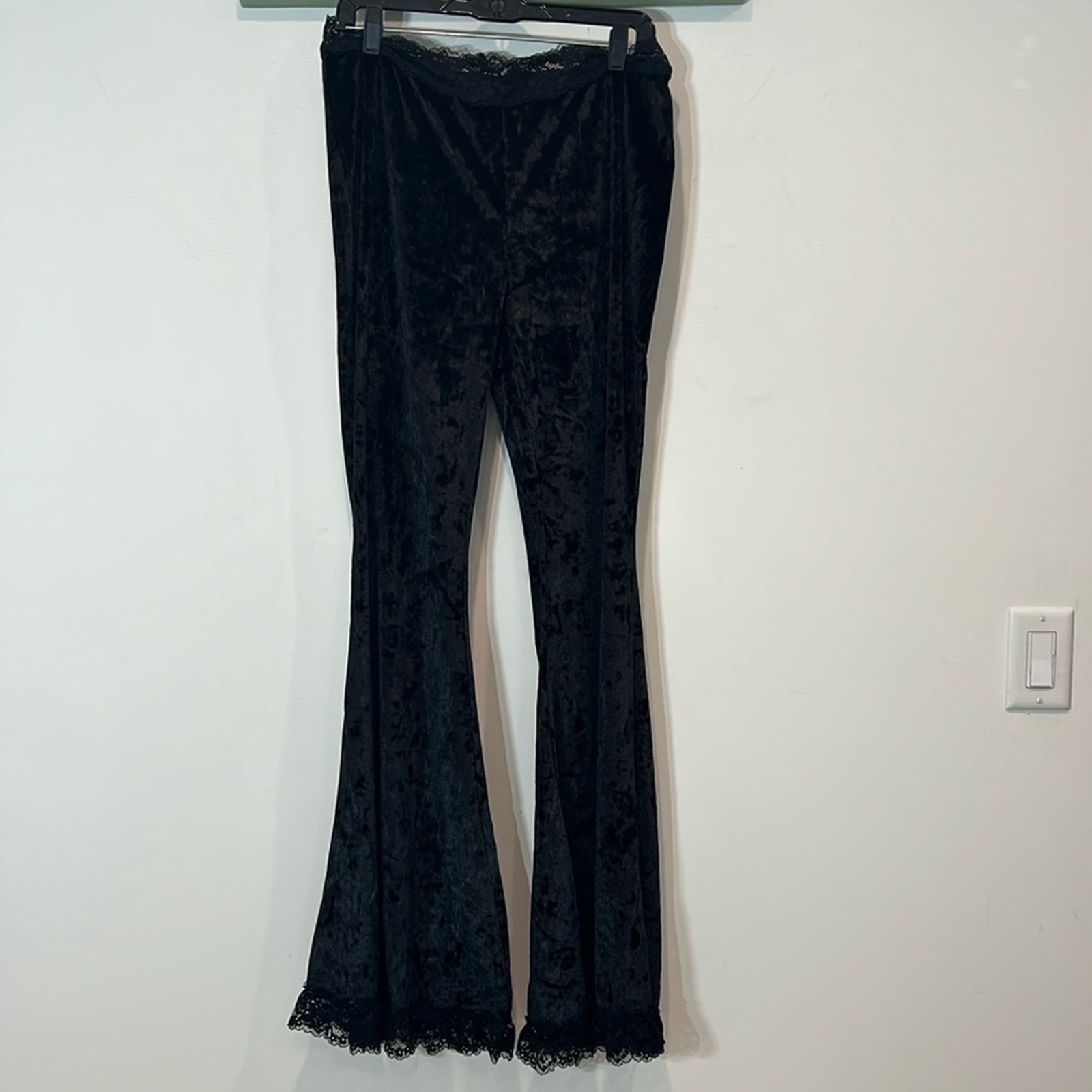 Luxe crushed velvet flare leg lace trim sexy goth vamp pull on pants new XL