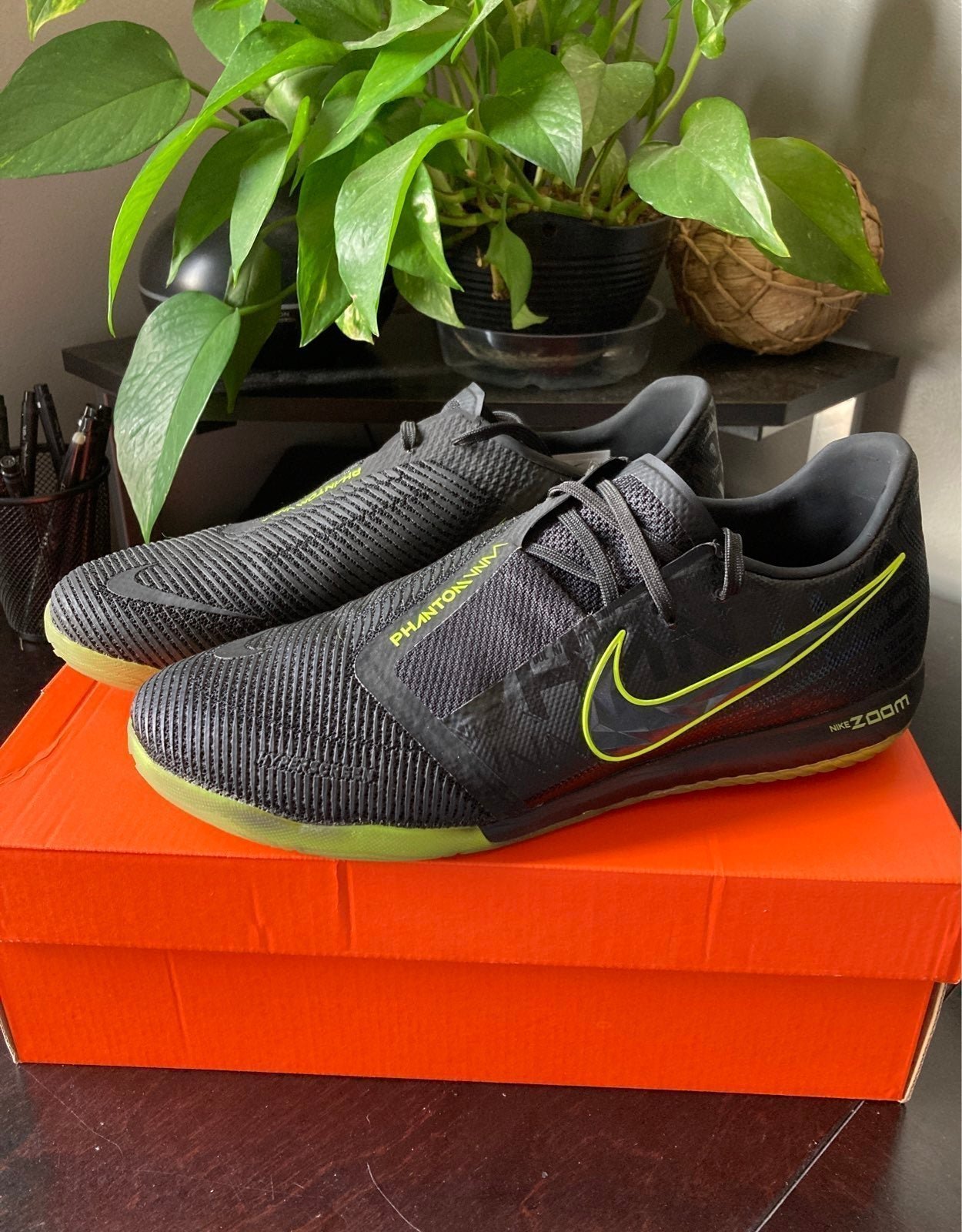 Nike Venom Pro IC (Soccer-9.5US)
