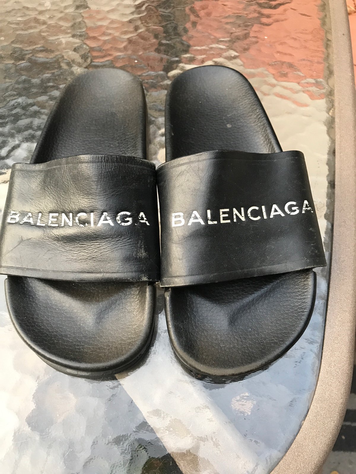 BALENCIAGA Slides used
