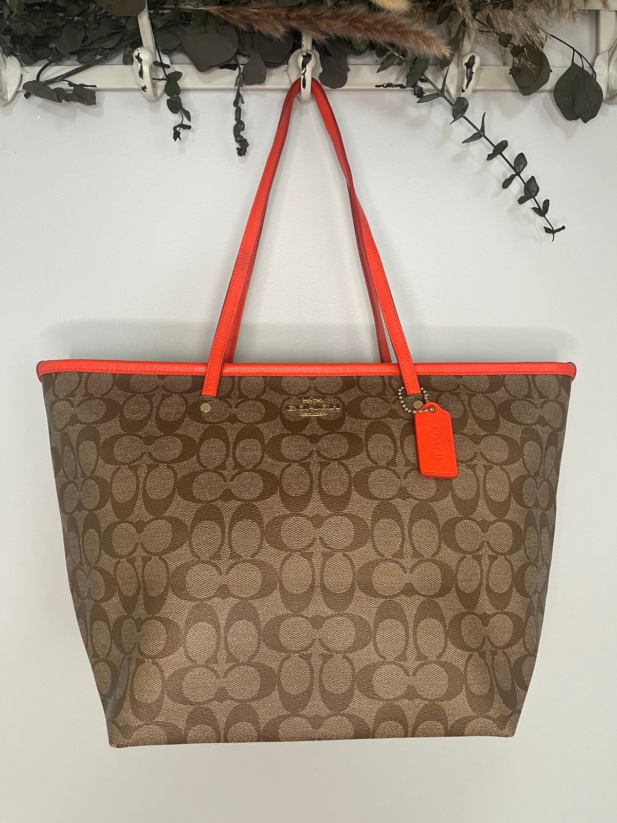 Coach Signature Street Zip Tote
