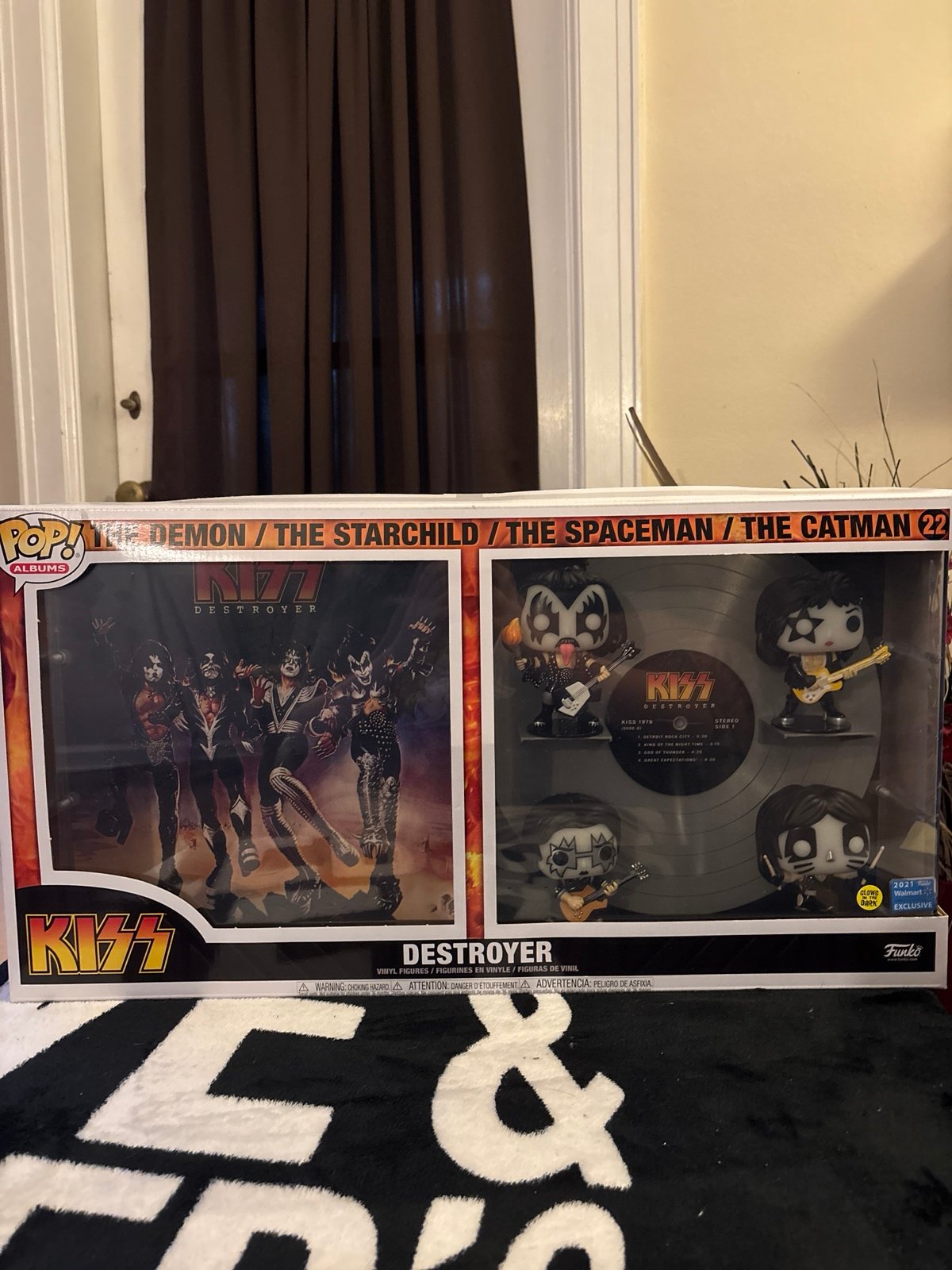Kiss/destroyer set of 4 kiss Funko pops