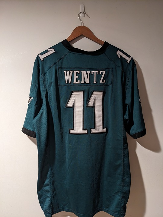 Philadelphia Eagles NFL Football Wentz XX-Large Green Jersey