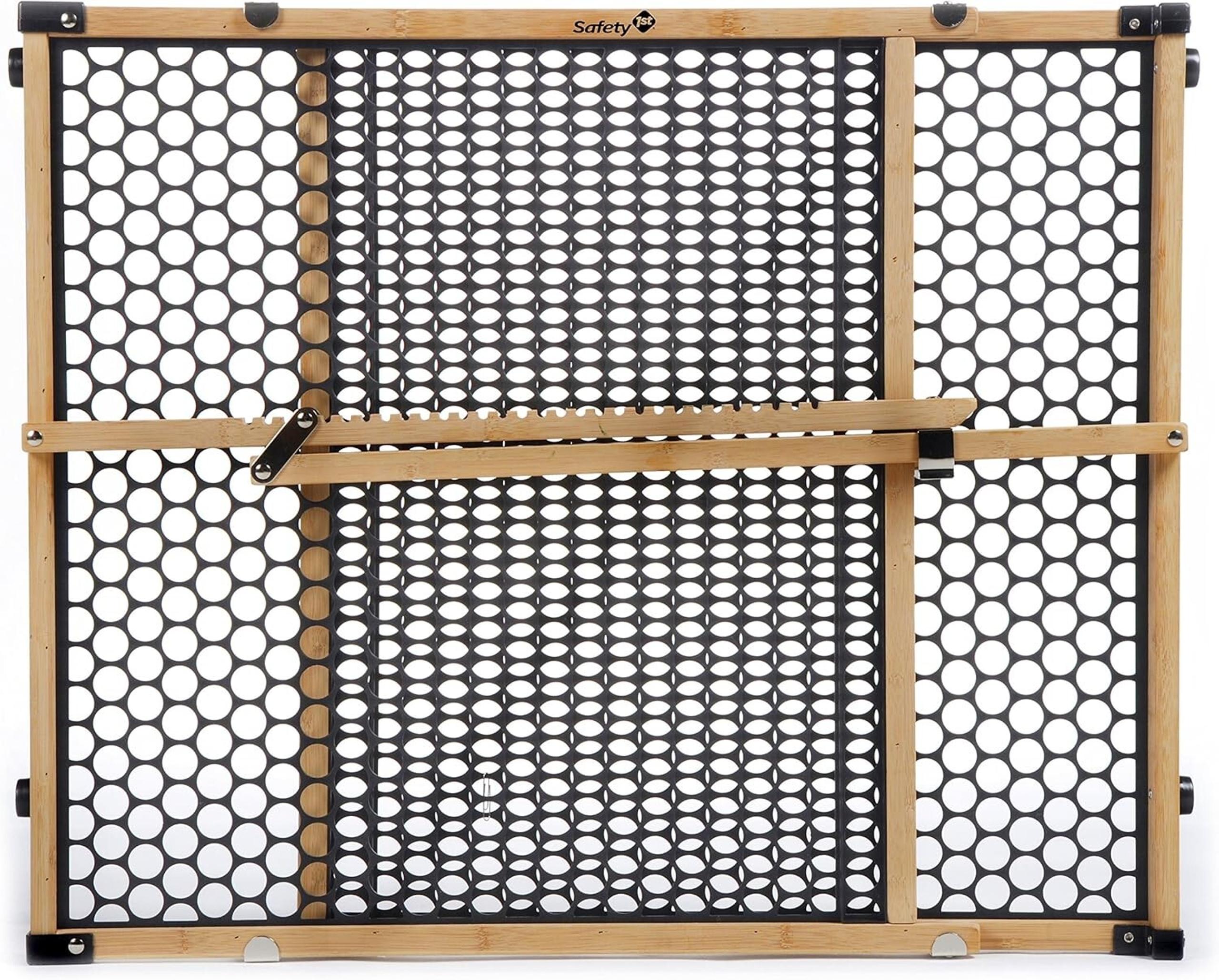 Safety 1st 24 Inch Kids/Baby/Pet Bamboo Multi-Use Wood Frame Gate