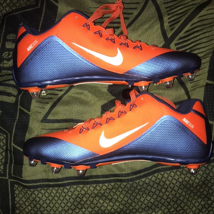 Nike Alpha Low Men Pro Football Cleats