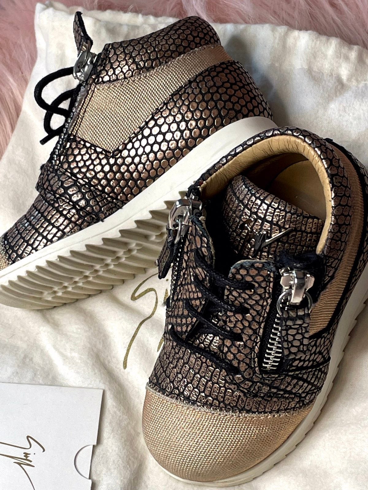 Authentic giuseppe zanotti sneakers Size 4.5 toddler