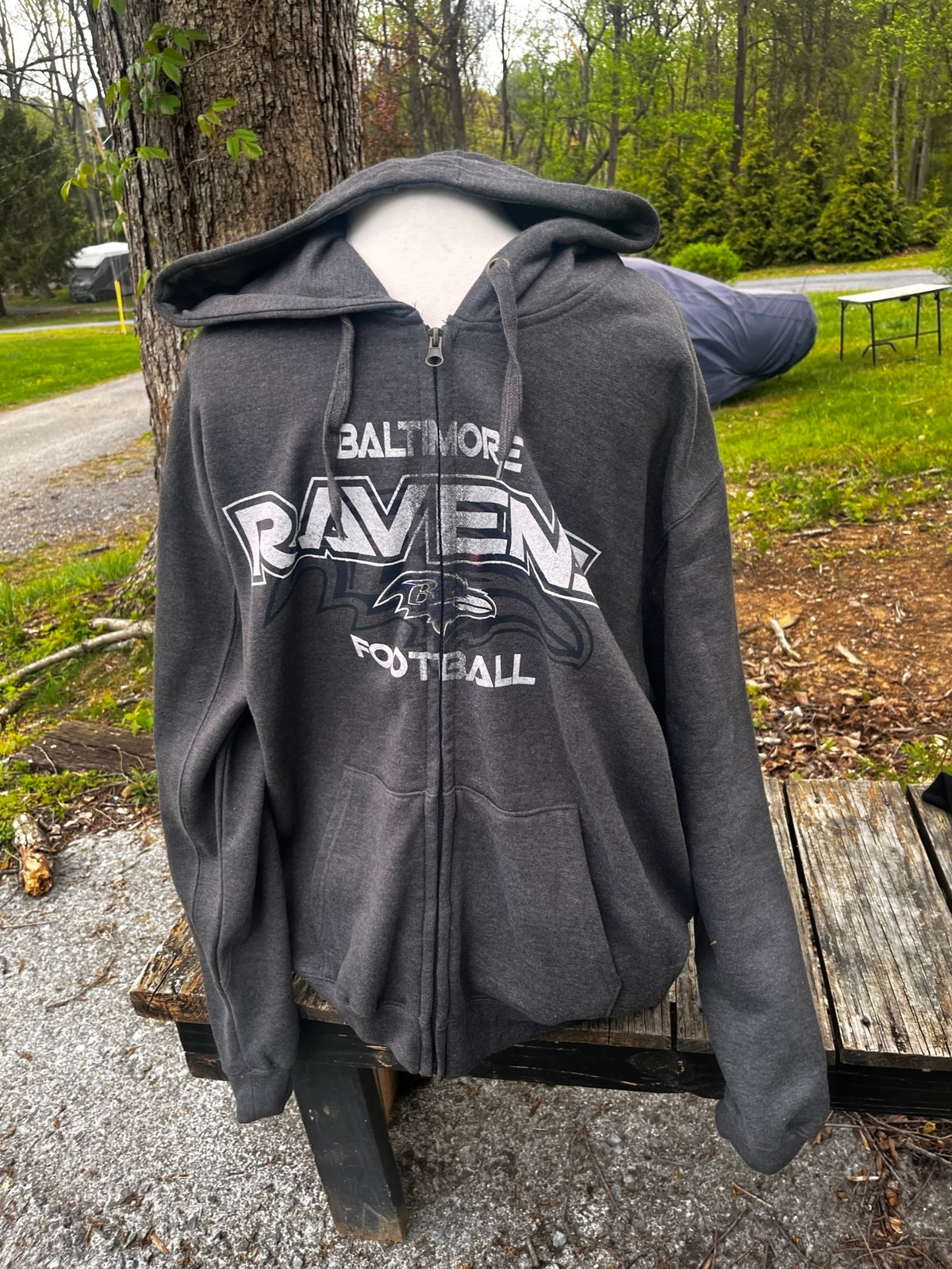 NFL BALTIMORE RAVENS ZIP UP HOODIE MENS XL NWT