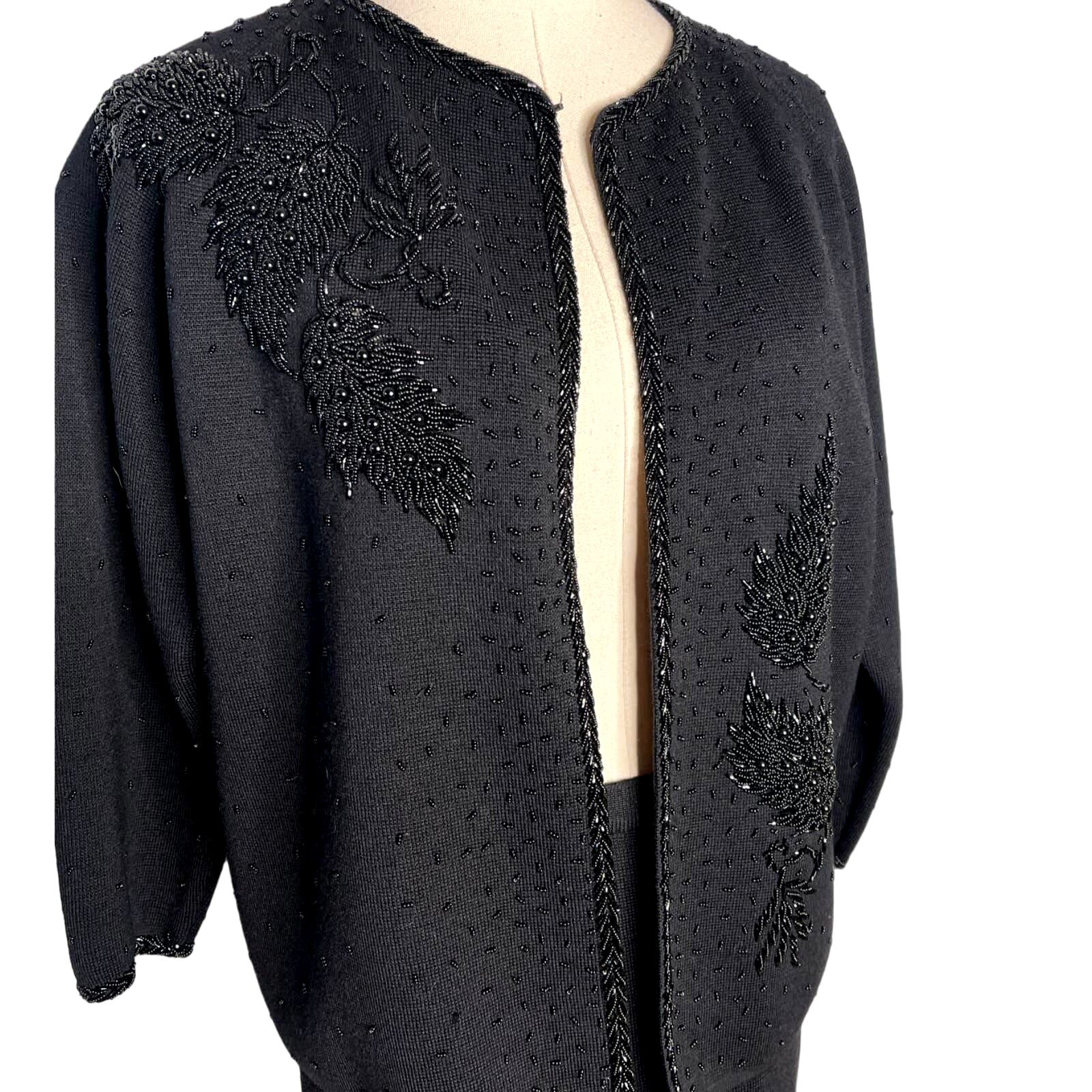 2-Piece-Set VINTAGE 1950s Size 8 BEADED WOOL Cardigan Jacket Pencil Skirt Black