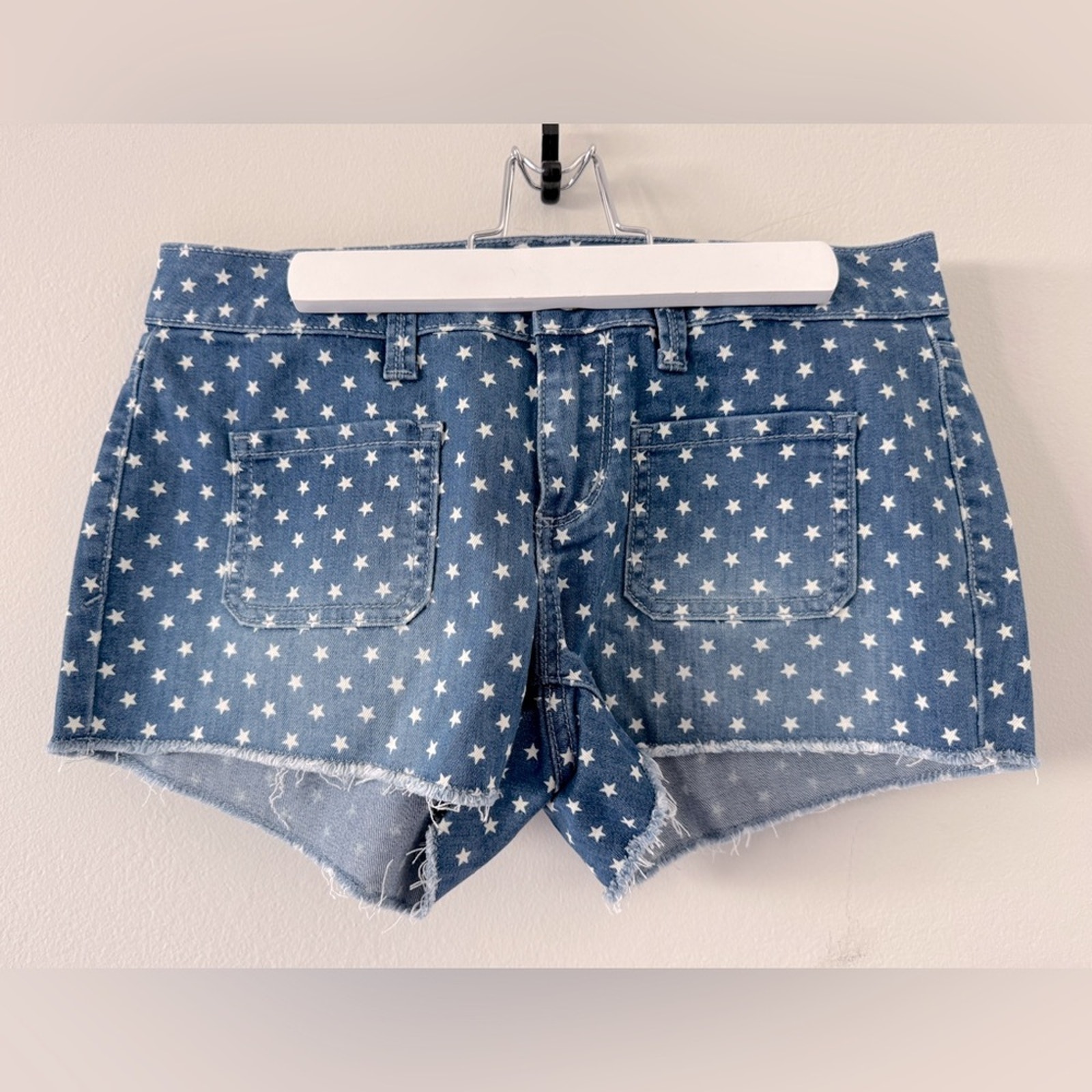 NWT Arizona Jean Co. Star Print Dark Denim Shorts