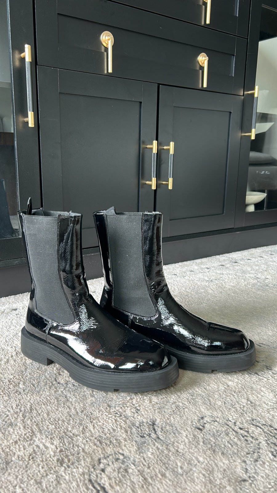 Black boots size 8