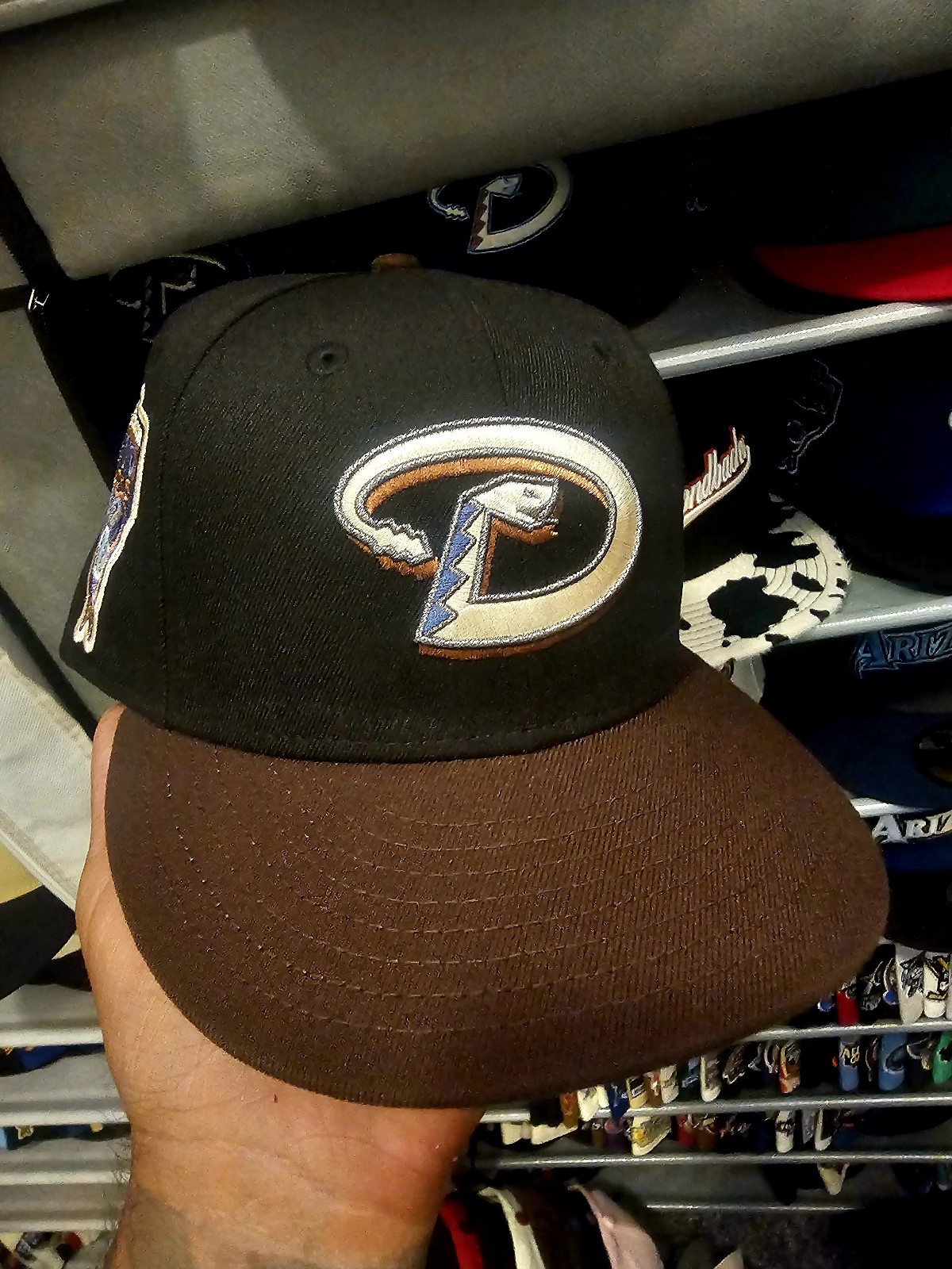 Diamondbacks size 7