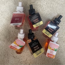 NEW NWT 6 Bath & Body Works Refills- 4 Peach Bellini and 2 Market Peach