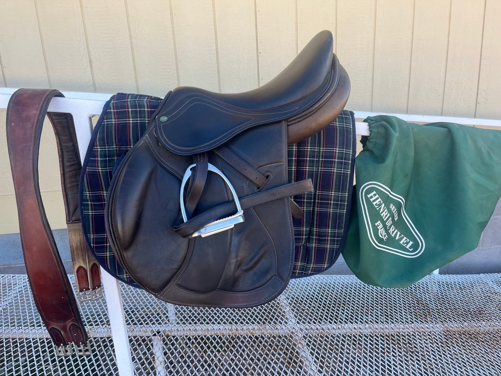 16.5” 2.5” fit Henri De Rivel Galia HDR Jumping saddle