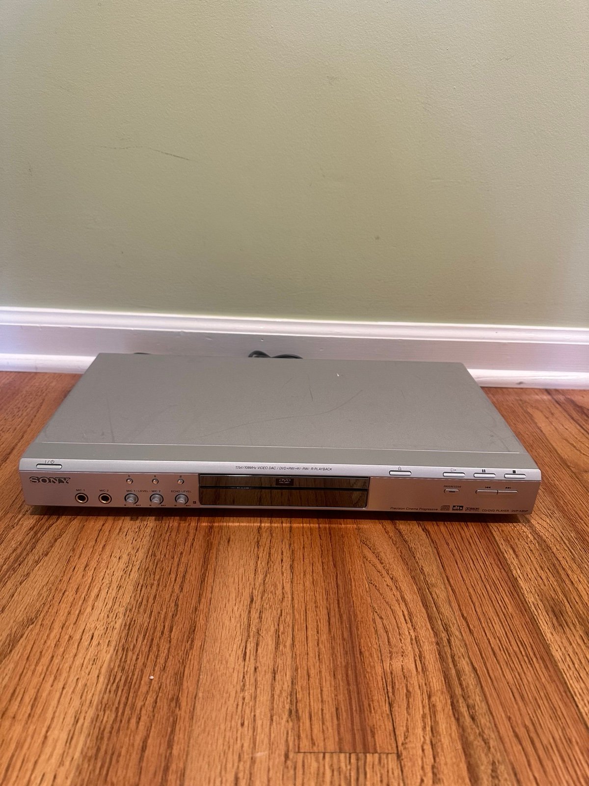 Sony DVP-K85P Karaoke DVD Player