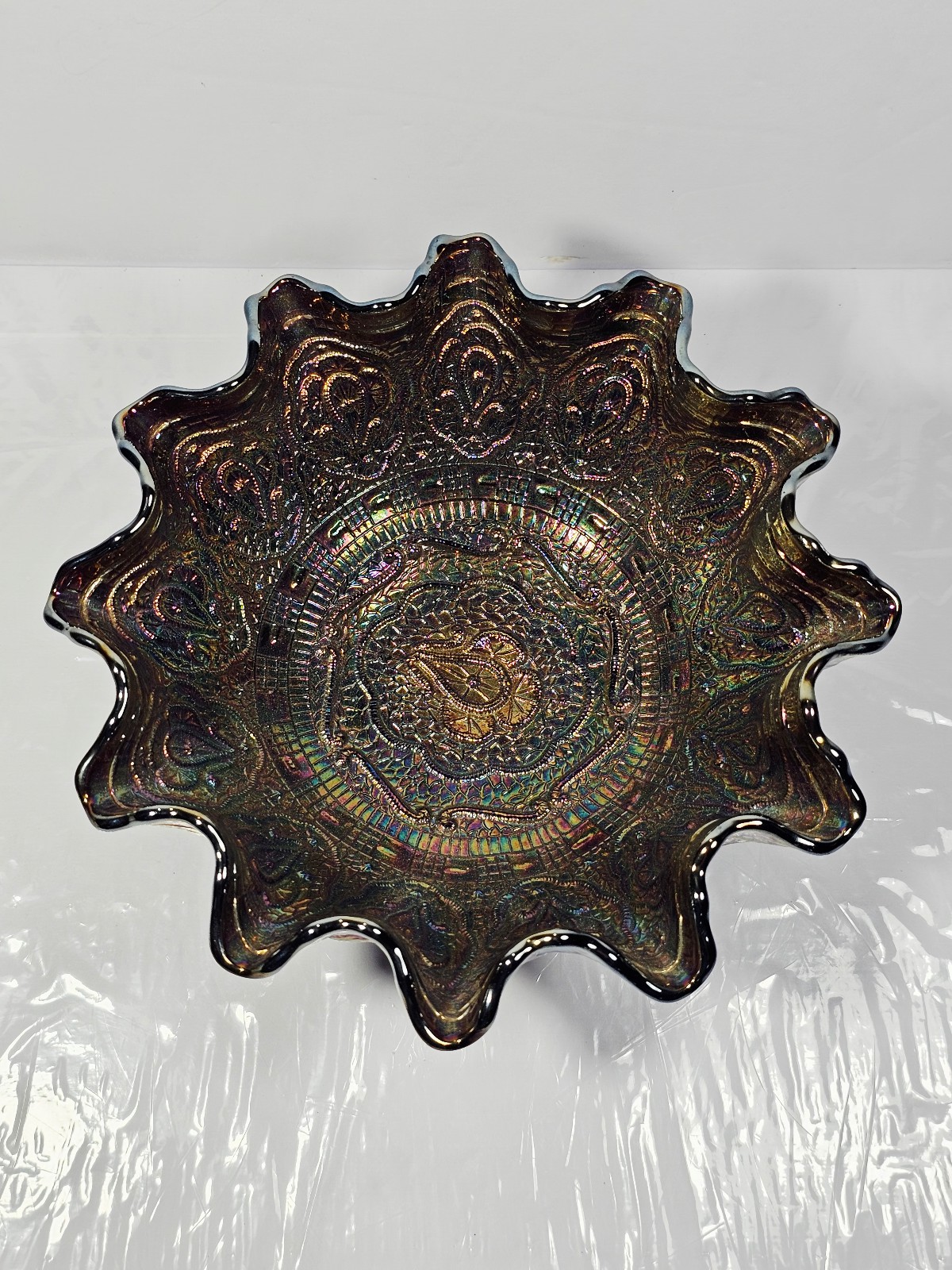 Vintage Fenton Black Amethyst Carnival Glass Iridescent Persian Medallion Bowl