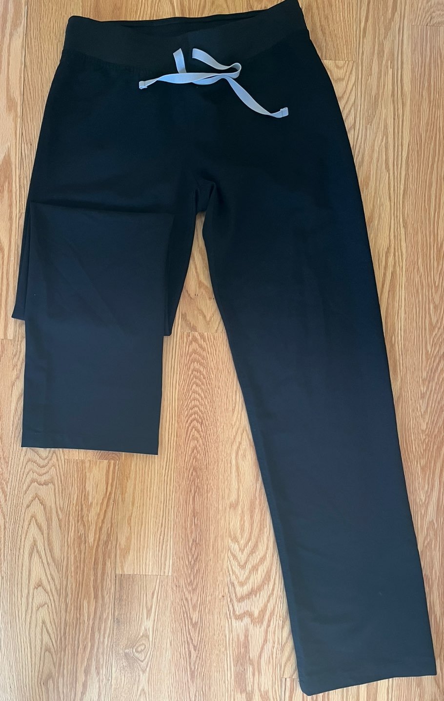 FIG Clothing Scrub Set in black