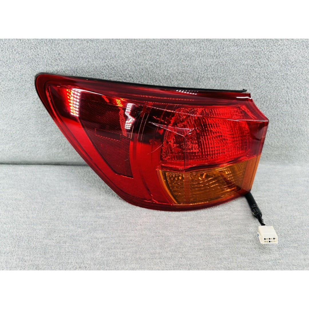 LEXUS IS250 - OEM 2006-2008 Rear Left LH Drive Tail Light Lamp LG