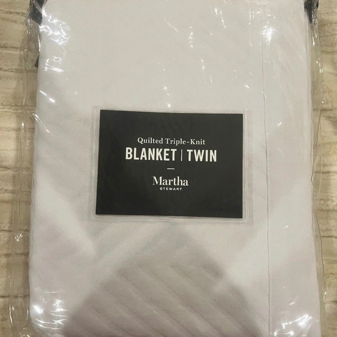 Martha Stewart Cotton and Polyester Twin Blanket White 60 In X 90 In