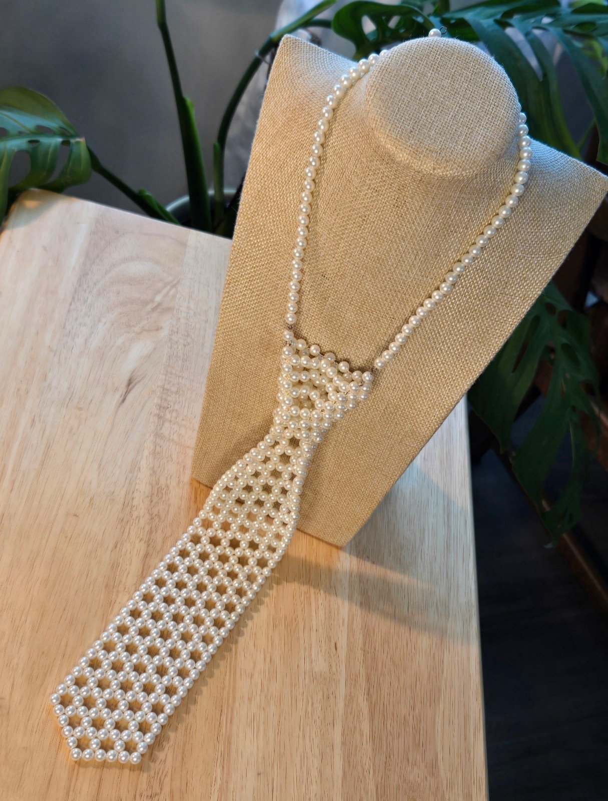 Vintage Hong Kong Collar Statement Necklace Faux Pearl Bead Necktie Tie