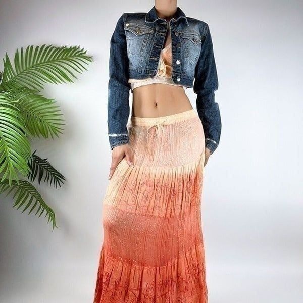 Vintage Y2K Indie Grunge Crop Top Dark Wash Denim Jean Jacket / Size: Small