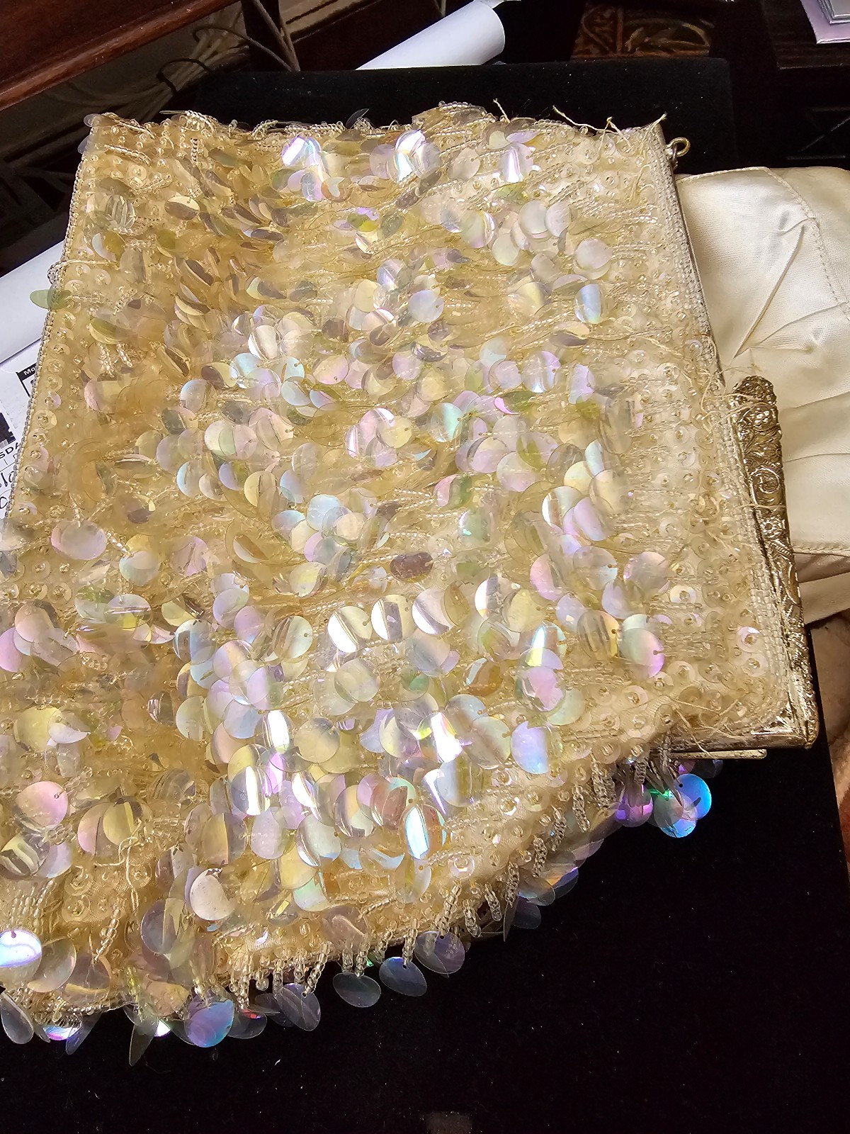 VINTAGE 10X7 BEADED BAG HAND MADE