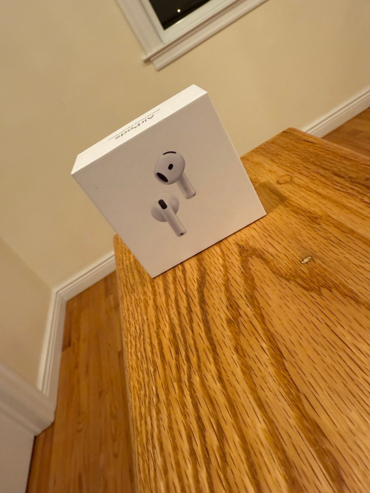 AirPods 4 ANC Brand new + FAST SHIPPING