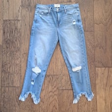 Frame Le Nouveau Straight Belding Distressed Cropped Jeans. Size 31.