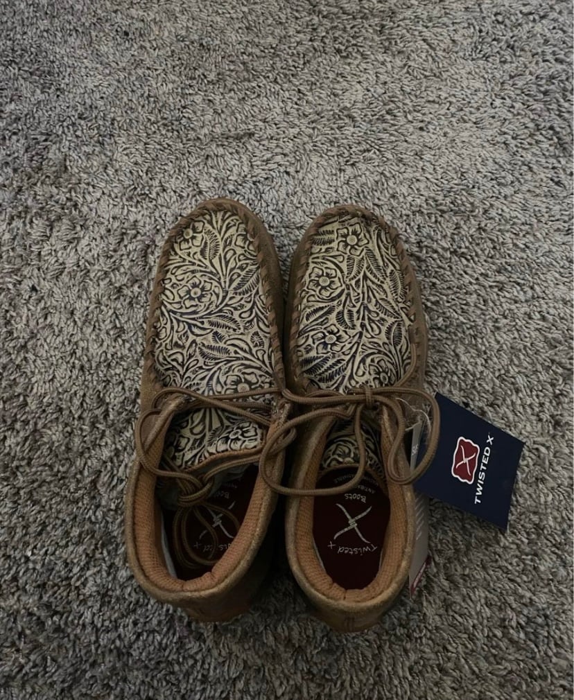 Shoes Women’s twisted X