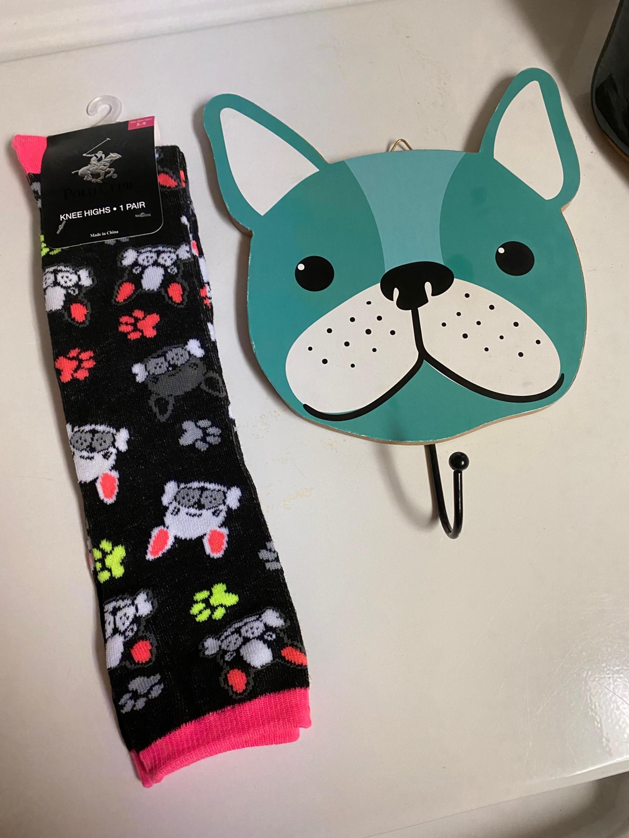 Pug hook Decor & Pug Socks Bundle