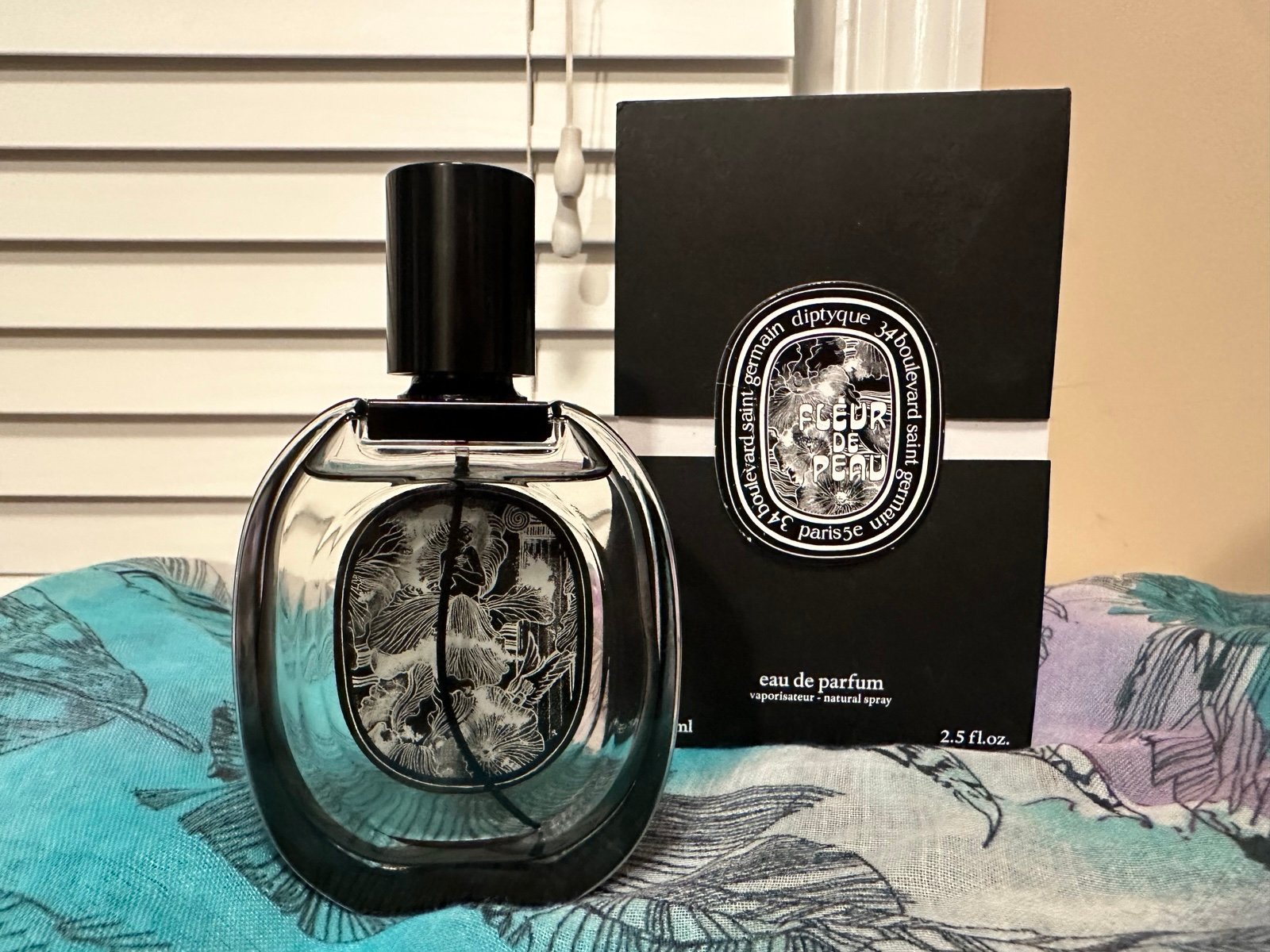 diptyque-fleur-de-peau.jpg