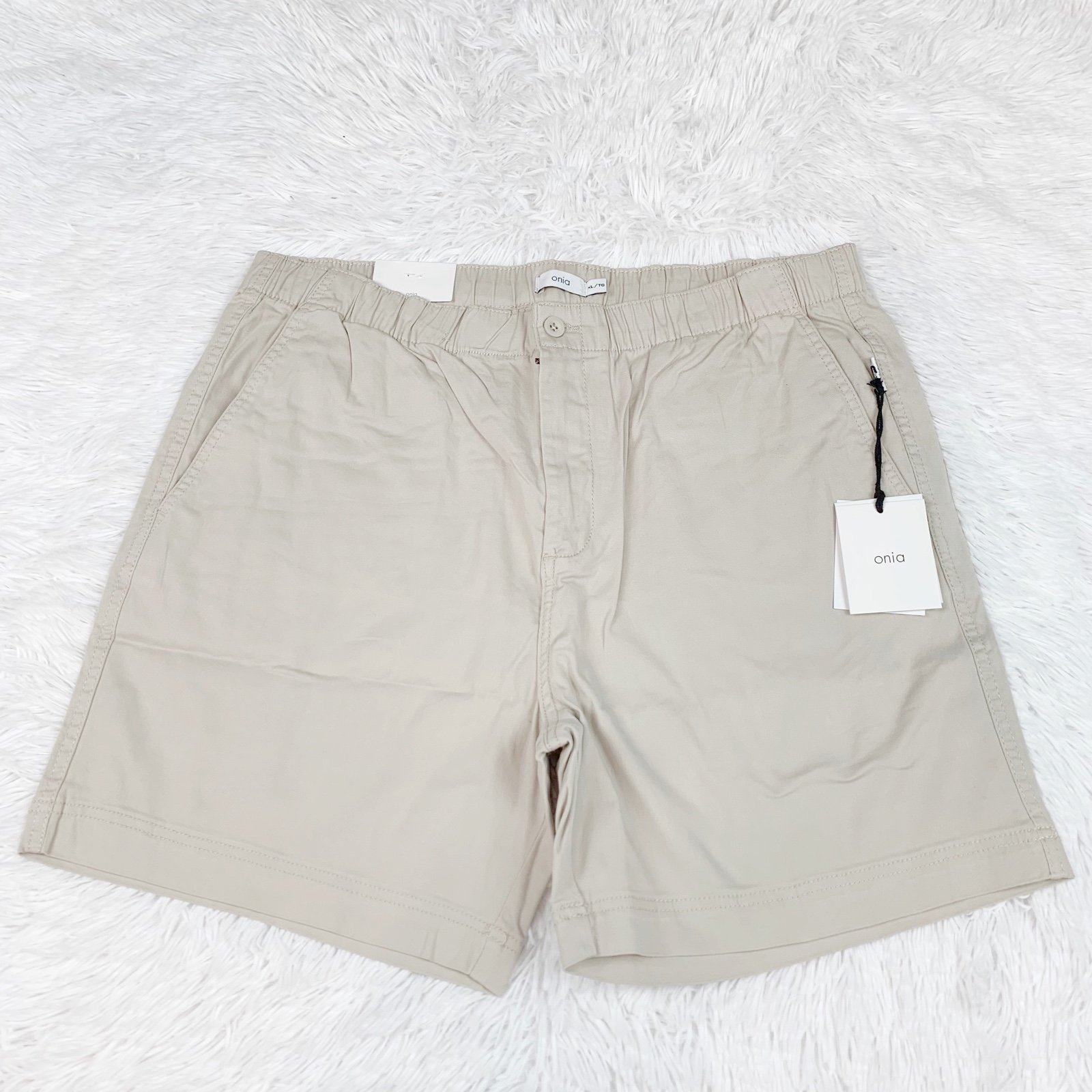 Onia NWT men XL Garment Dye E-waist chino Shorts in Stone elastic waist