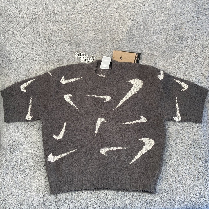 Nike Phoenix Cozy Boucle Knit Crop Top Size Medium Women Brown Orewood FD4286-25