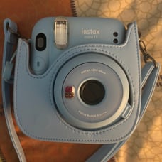 Polaroid instax mini 11