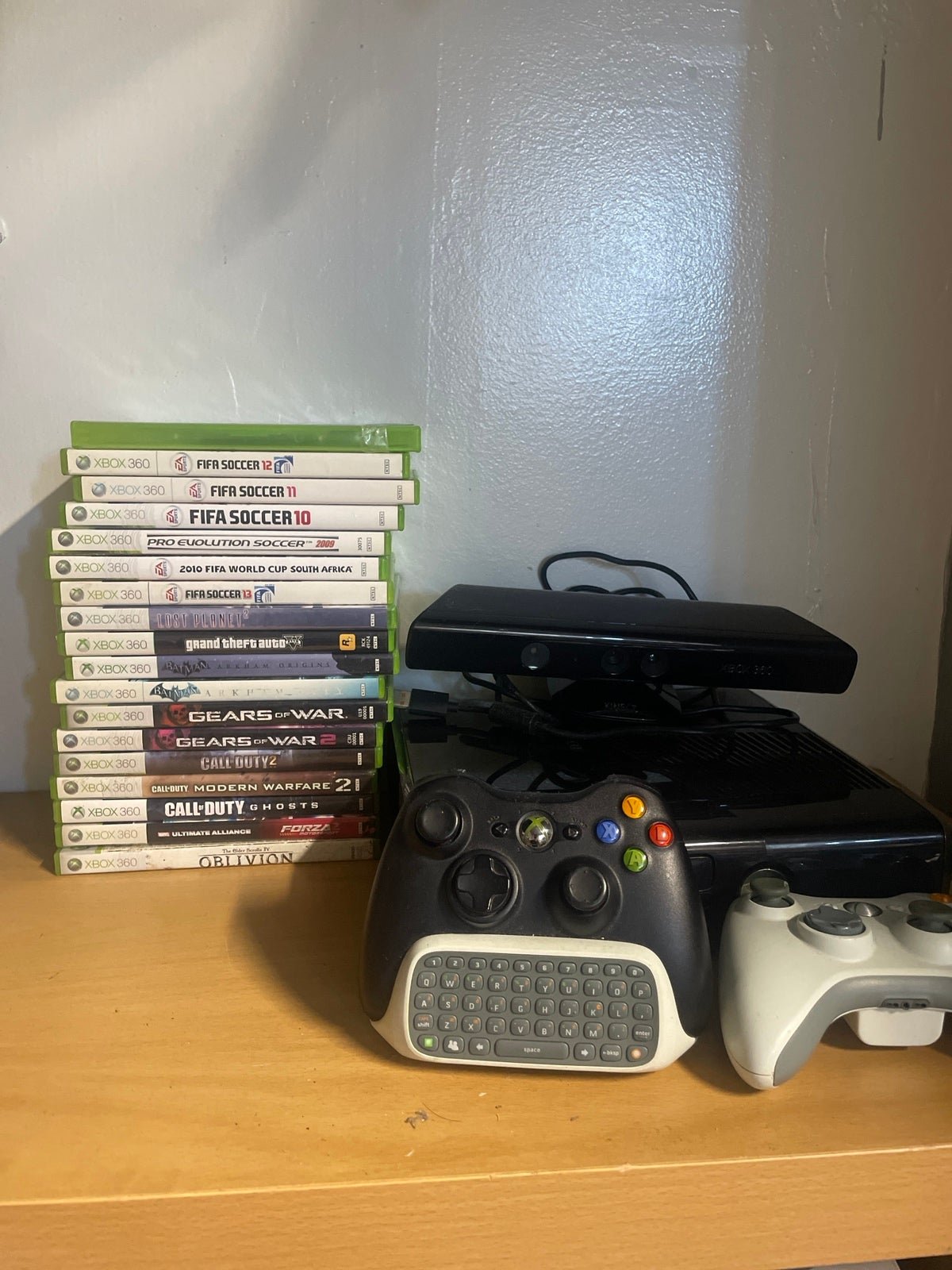 Xbox 360 with games