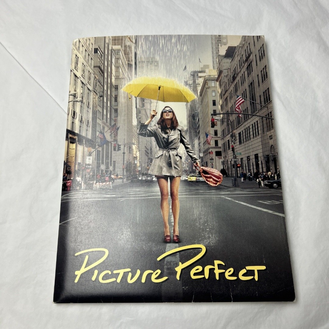 Picture Perfect Movie Press Kit - Jennifer Aniston Kevin Bacon (5) 8x10 Photos